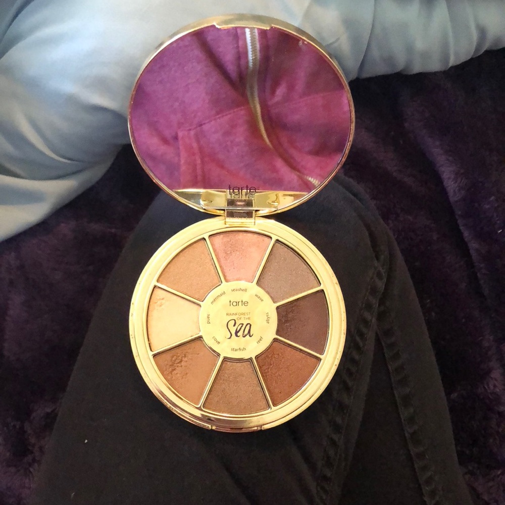 Tarte eyeshadow palette- Rainforest of the sea